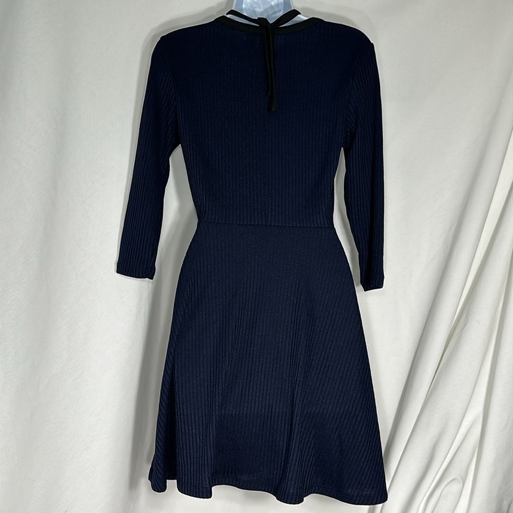 NWT H&M Divided Navy Blue Dress | Size: 8 - Picture 2 of 6